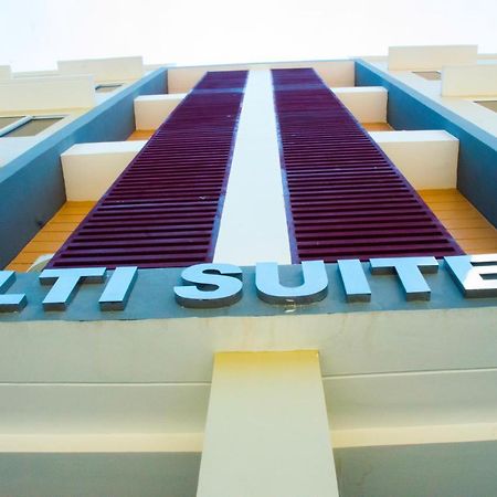 Elti Suites By Bluebookers Angeles Ngoại thất bức ảnh