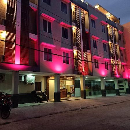 Elti Suites By Bluebookers Angeles Ngoại thất bức ảnh