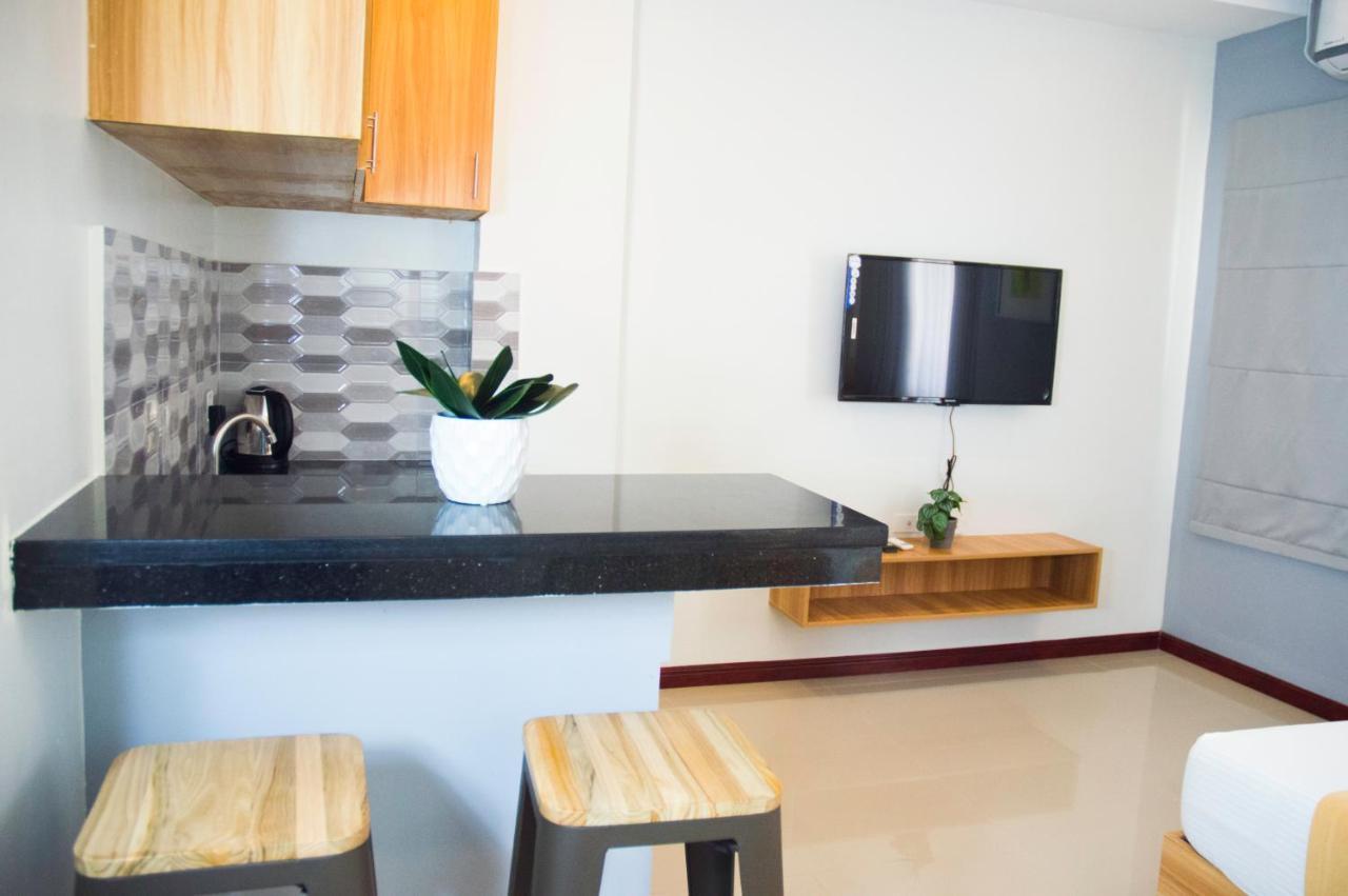 Elti Suites By Bluebookers Angeles Ngoại thất bức ảnh